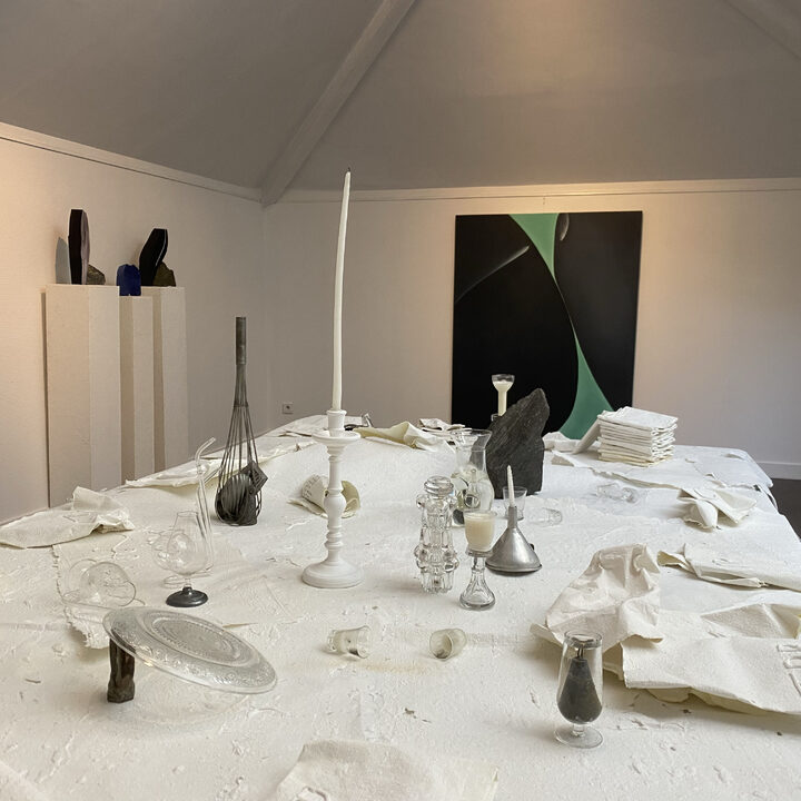 A&Iuml;CE ALDEAN (installation), ESTRATU (serie de sculptures), FORMES CONTIGU&Euml;S (peinture &agrave; l&rsquo;huile) - Marine Chevanse