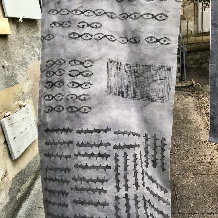 Photographies de couverture, 1 et 3 de C&eacute;leste Thouin, 2 de Matthieu Molet.