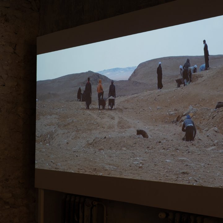 Projection lors de l'exposition "Sortie de terre".