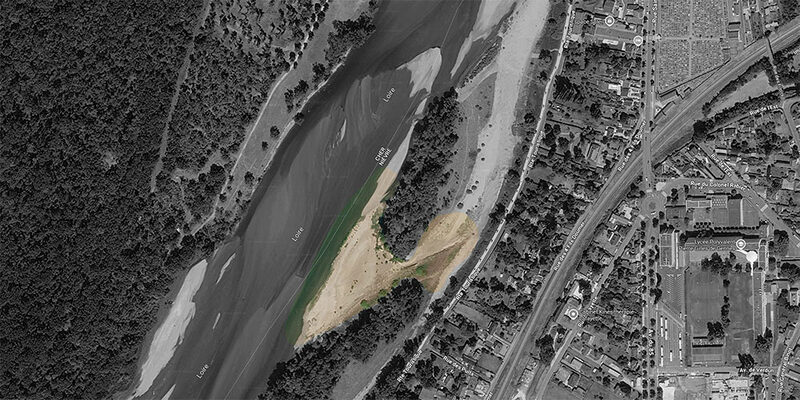 zone choisie ensemble pour &eacute;tablir notre camp de base pour les recherches et l'exp&eacute;rience future - l'une des gr&egrave;ves de fossiles sur l'&icirc;le nomm&eacute;e Madagascar - Cosne-sur-Loire
