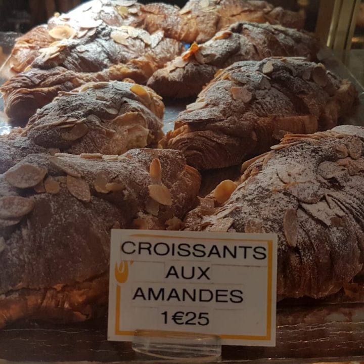 Almond croissant !