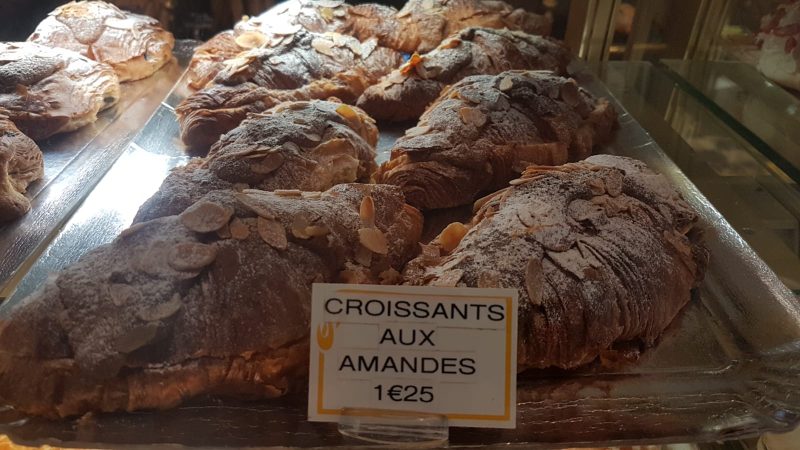 Almond croissant !